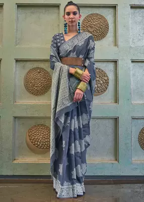 KORAMS DESIGN LUCKNOWI WOVEN BLUE FLORAL DESIGN PARTY WEAR CHIKANKARI SAREE WITH BLOUSE 2