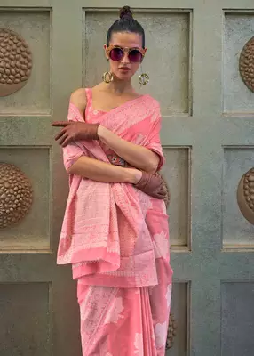 KORAMS DESIGN LUCKNOWI WOVEN PINK FLORAL DESIGN PARTY WEAR CHIKANKARI SAREE WITH BLOUSE 2