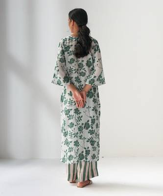 Faded rose green kurta set 3