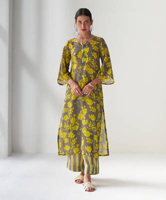 Faded rose grey kurta set 1