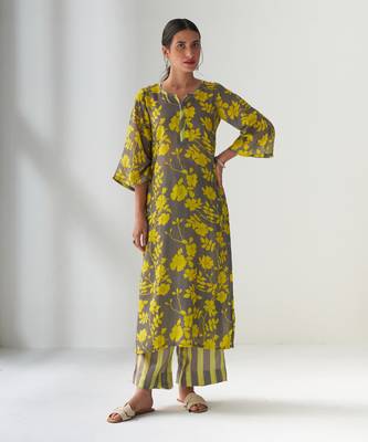 Faded rose grey kurta set 2