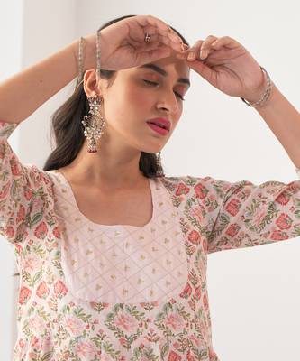 Ivory peony embroidered anarkali set 5
