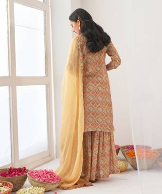Yellow peony sharara set 3