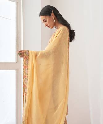 Yellow peony sharara set 4