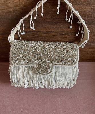 White & silver studded tassel bucket bag 2