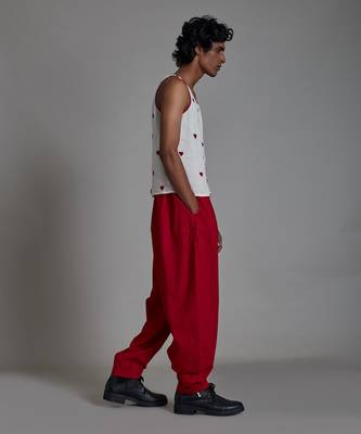 Red taash balloon pant 3