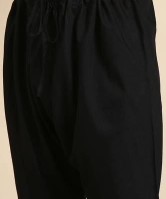 Black & green chanderi silk kurta set 5