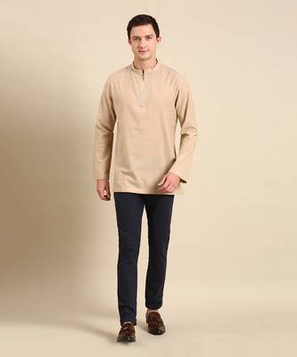 this short kurta can be paired up with white/black pant. 1