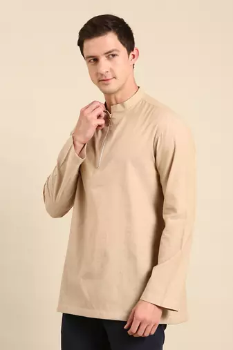 this short kurta can be paired up with white/black pant.