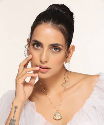 Gold polki pendant with chain 1