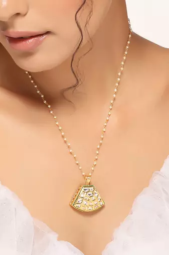 Gold polki pendant with chain