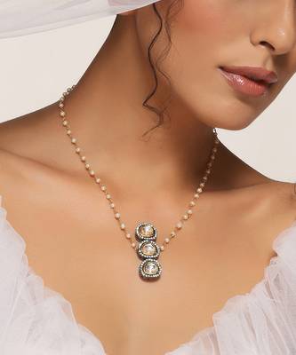Grey rhodium finish kundan pendant with chain 2