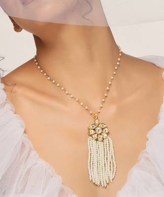 White gold tone kundan pendant with chain 2