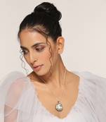 Grey rhodium finish polki pendant with chain