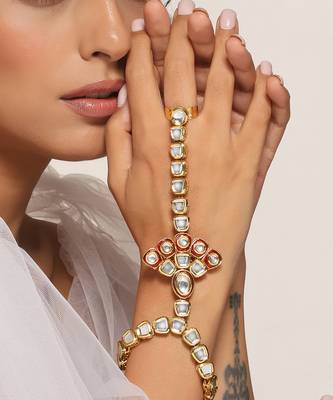 Red gold tone kundan hathphool 2