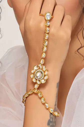 Gold tone kundan hathphool