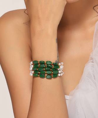 Green and white gold tone pearl bracelet 2