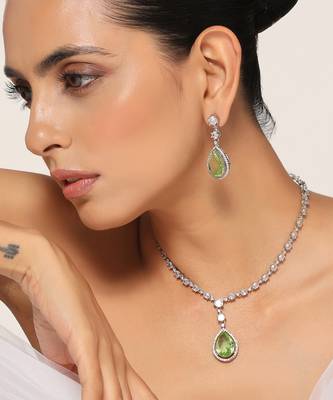 Emerald silver tone zirconia pendant necklace set 2