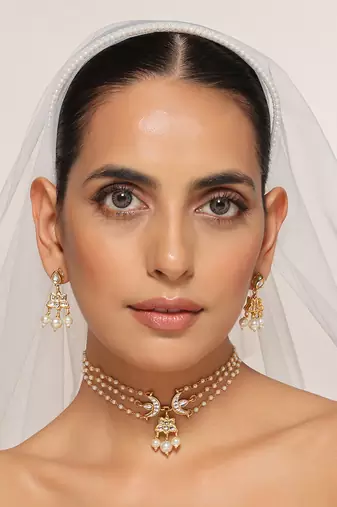 White Kundan Brass Choker Set with Stones Encrusted 