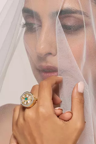 Green gold tone kundan ring