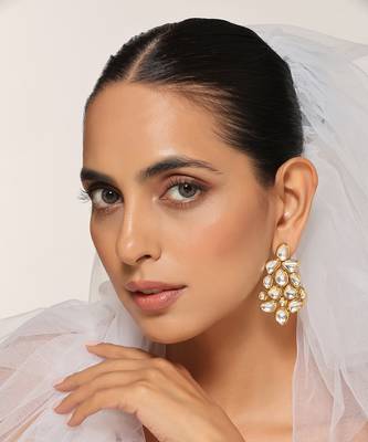 Gold tone kundan dangler earrings 1