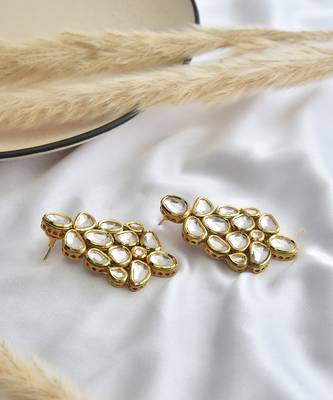 Gold tone kundan dangler earrings 4