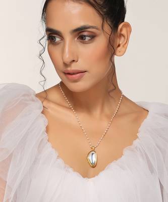 Gold tone polki pendant with chain 2
