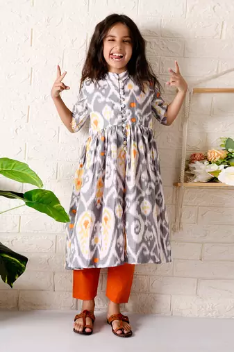 Grey paisley ikat kurta set