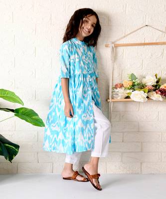 Blue soiree ikat kurta set 3