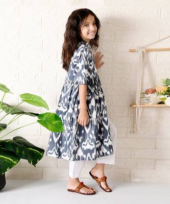 Grey toad ikat kurta set 3