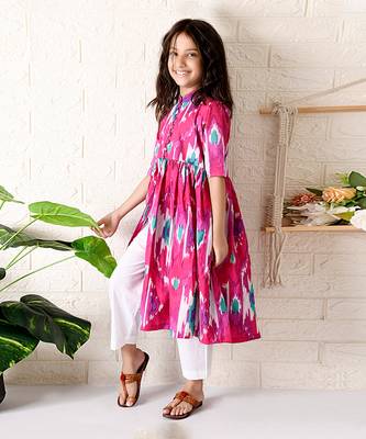 Pink strawberry ikat kurta set 4