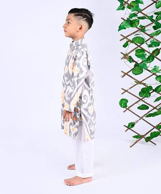 Grey figgy ikat kurta set 3