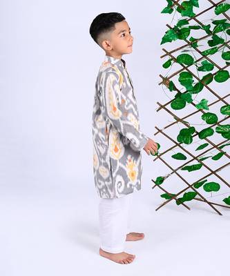 Grey figgy ikat kurta set 4