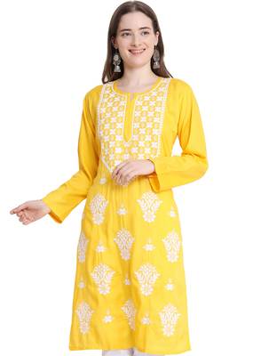 Women chikankari kurta red 1