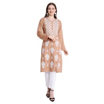 Women chikankari kurta beige 4