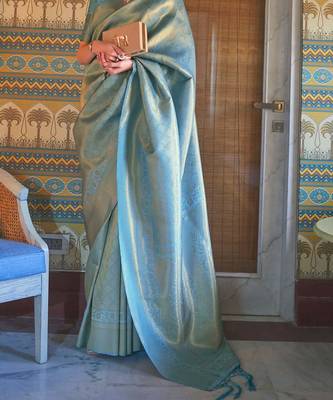 Blue Zari Woven Kanjeevaram Silk Blend Sarees 1
