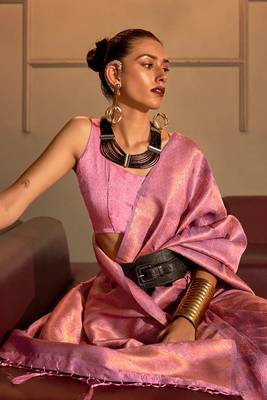 Women silk Blend Woven Design Handloom Saree With Unstitched Blouse 2