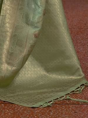 Green Kirpan Womens silk Blend Light Green Woven Designer Saree With Blouse For Women 4