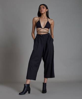 Black solitaire pant 1
