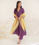 Wine daisy kurta set