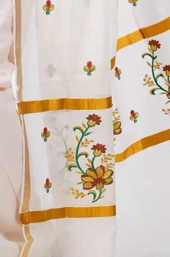 Selvamani tex kerala kasavu cotton saree with running blouse