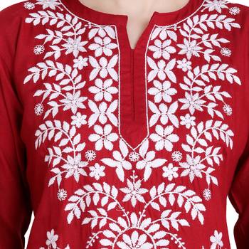 Lucknowi embroidered rayon kurta 3