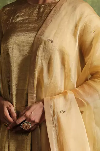 Gold chanderi tissue kurta set
