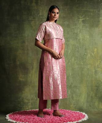 Dusty pink pure katan silk brocade kurta set 1