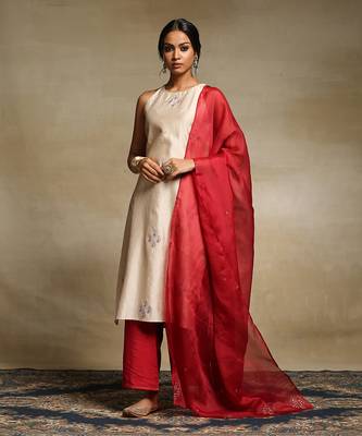 Beige chanderi kurta set 1