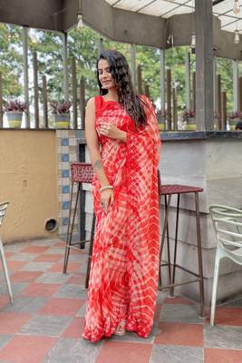Sutram Printed Red Daily Wear 5.5 Meter Saree With 0.8 Meter Unstitch Blouse Piece 5