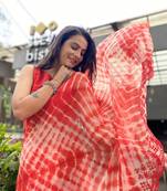 Sutram Printed Red Daily Wear 5.5 Meter Saree With 0.8 Meter Unstitch Blouse Piece