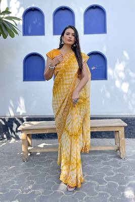 Sutram printed mustard daily wear 5.5 meter saree with 0.8 meter unstitch blouse piece 2