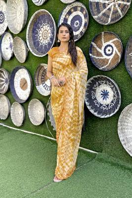 Sutram printed mustard daily wear 5.5 meter saree with 0.8 meter unstitch blouse piece 4