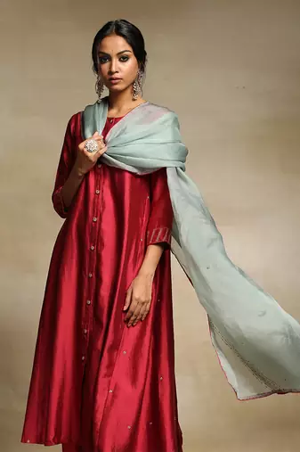 Deep red handloom pure chanderi kurta set